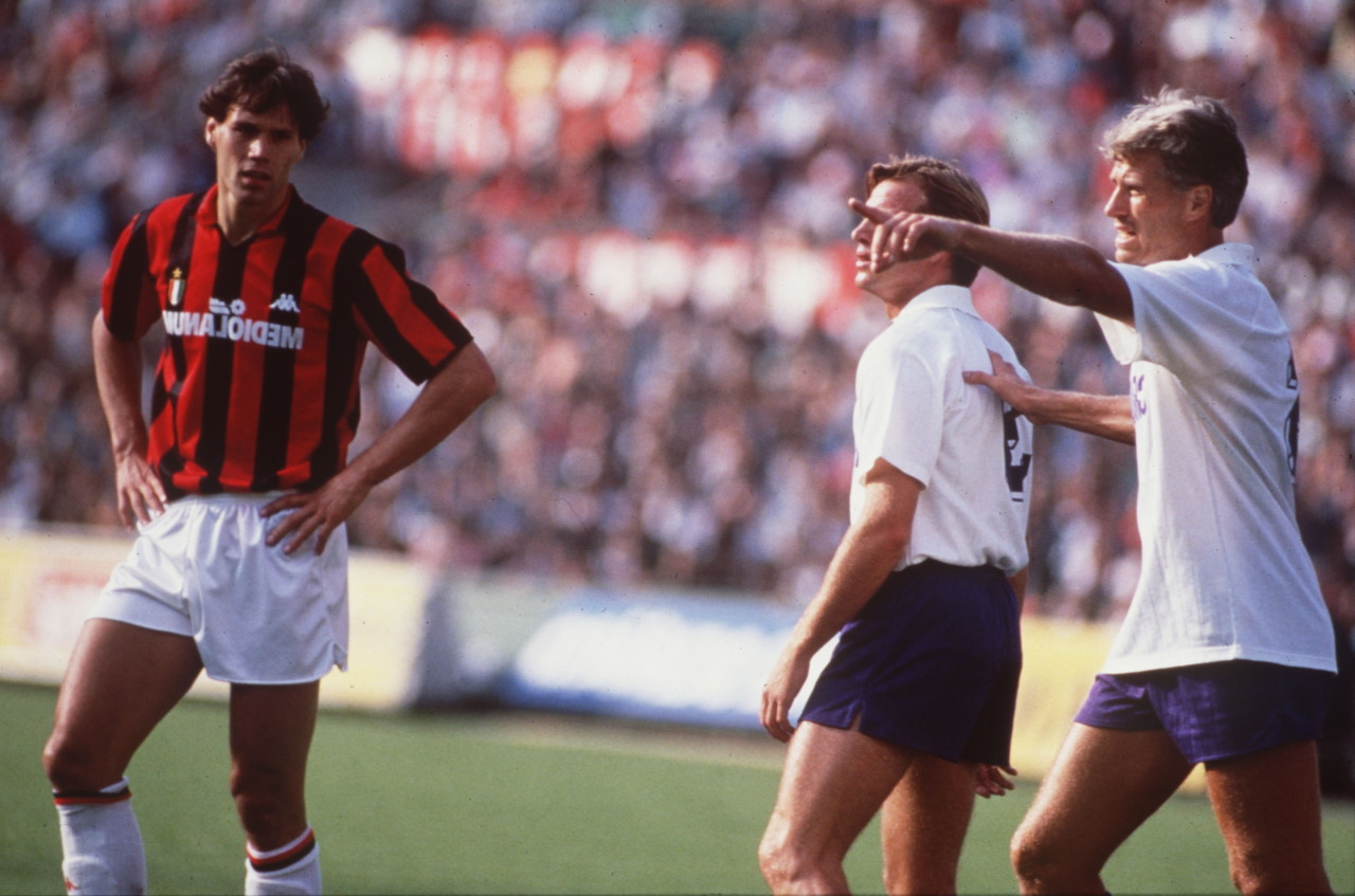 巴斯滕:豐塞卡手下沒有當(dāng)年我們那樣的巨星,想獲得成績并不容易