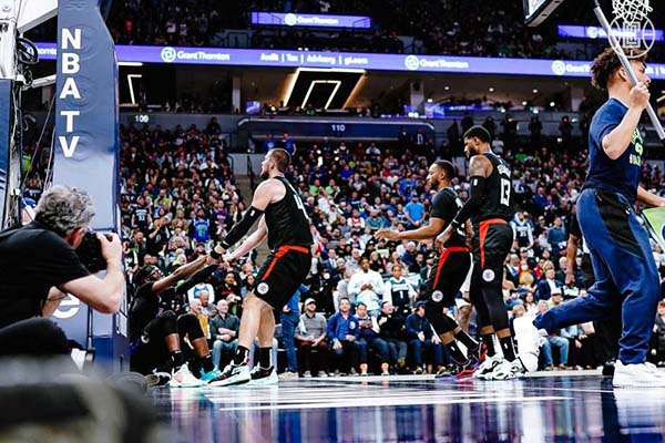 河南衛(wèi)視直播在線(xiàn)觀看高清