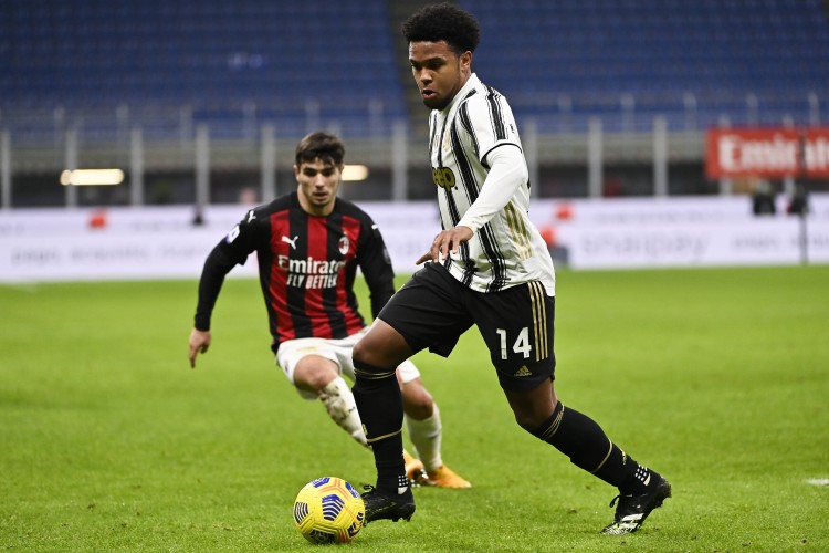 麥肯尼:剛來尤文時他們說我沒法在這里踢球 希望長時間留在尤文