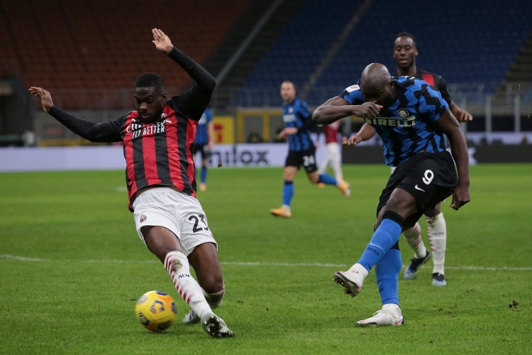 記者：尤文后衛(wèi)目標席爾瓦、漢茨科、托莫里和費利佩，排除其他人