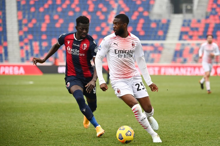 記者:孔塞桑重新評估托莫里 門德斯或向米蘭推薦安東尼奧-席爾瓦