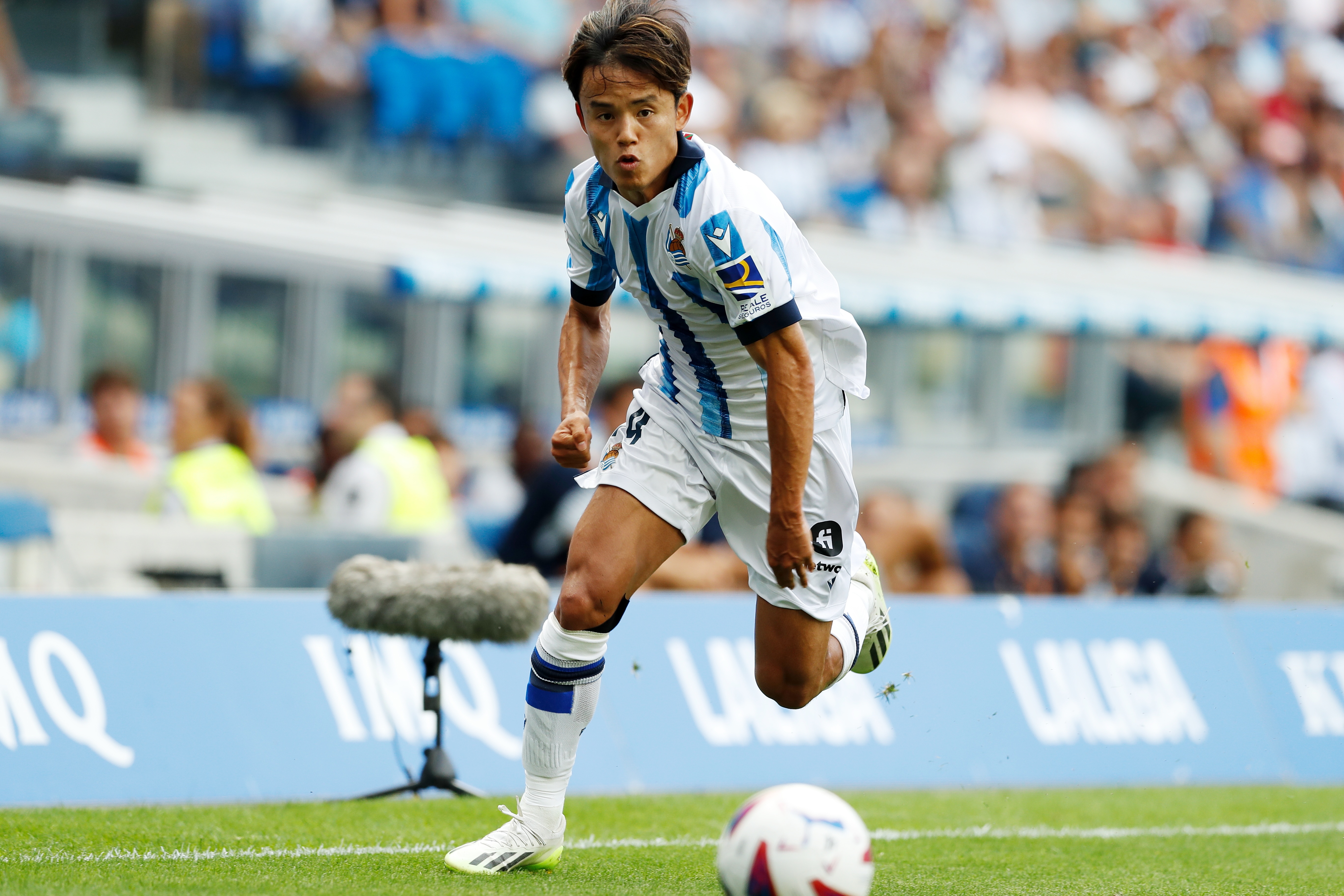 卡洛斯：日本人才濟濟，但久保建英素質(zhì)很高，我喜歡看他迅速成長