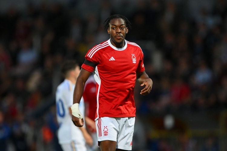 伊蘭加自上賽季英超直接參與19粒進(jìn)球，U22球員中僅次于帕爾默