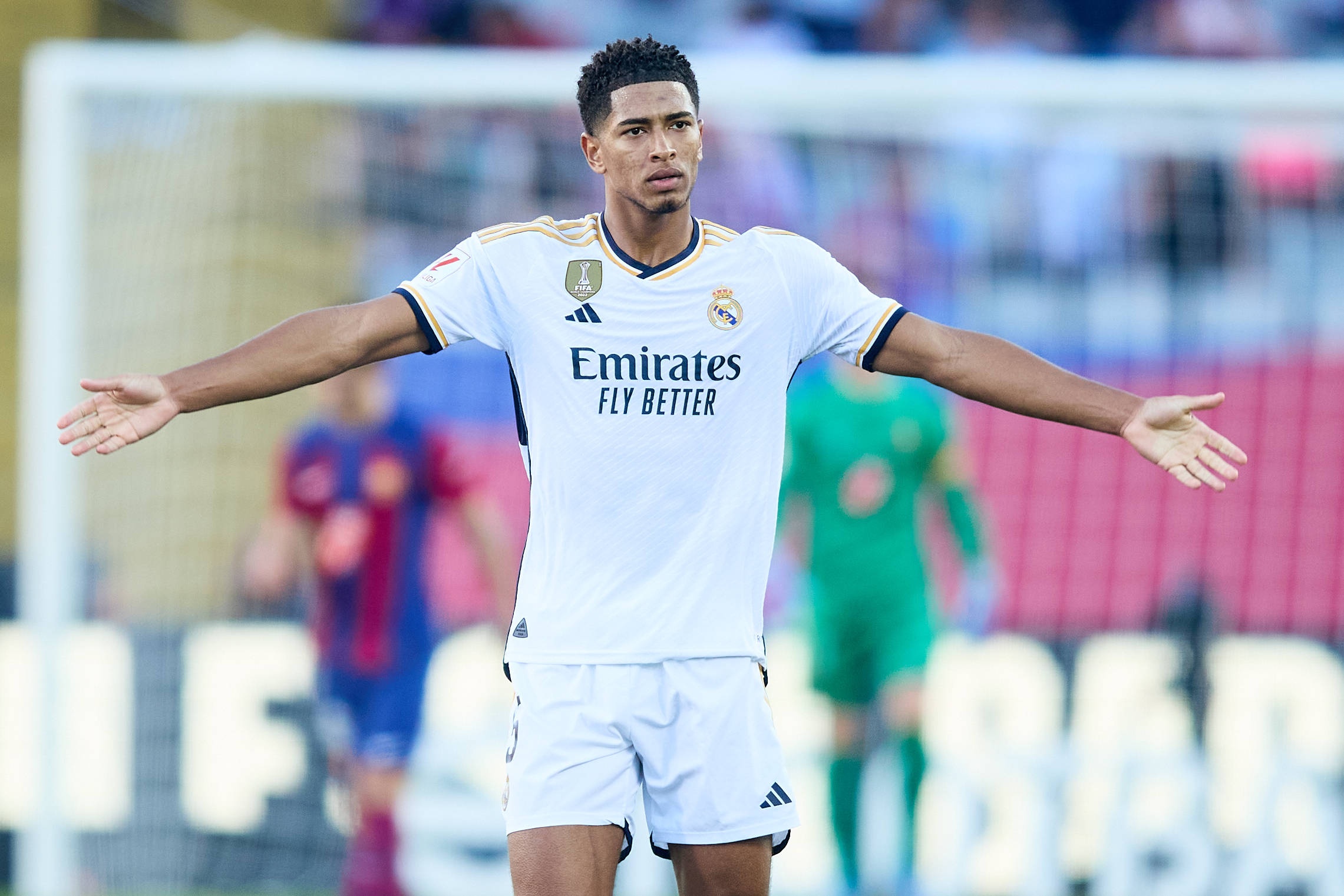 重返上賽季!貝林厄姆在12月份的4場(chǎng)比賽中已經(jīng)收獲4球2助攻