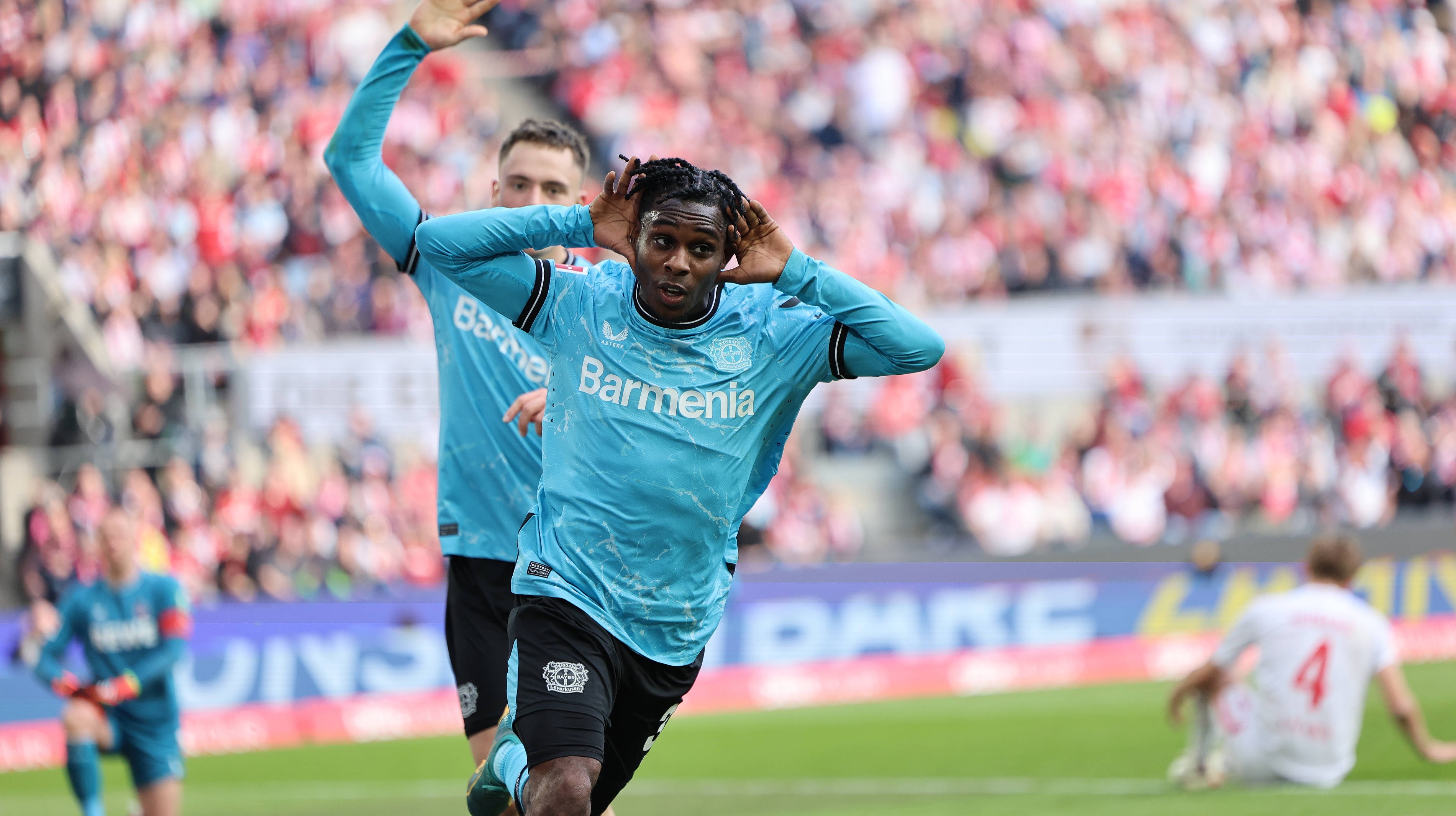 24歲生日快樂！勒沃庫森為弗林蓬送上生日祝福