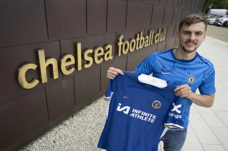 霍爾賽后:我們想要贏球,感謝球迷遠道而來的支持