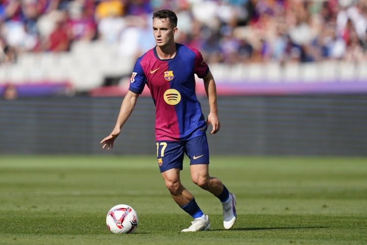 卡薩多:弗里克要求我站好位并負(fù)責(zé)組織工作 佩德里是世界級中場