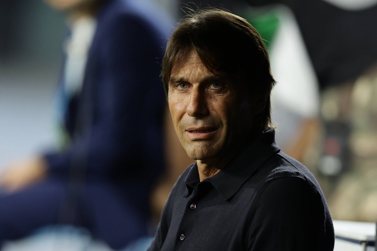 記者質疑孔蒂用人：主力和替補區(qū)別太大，很多球員場均不足10分鐘