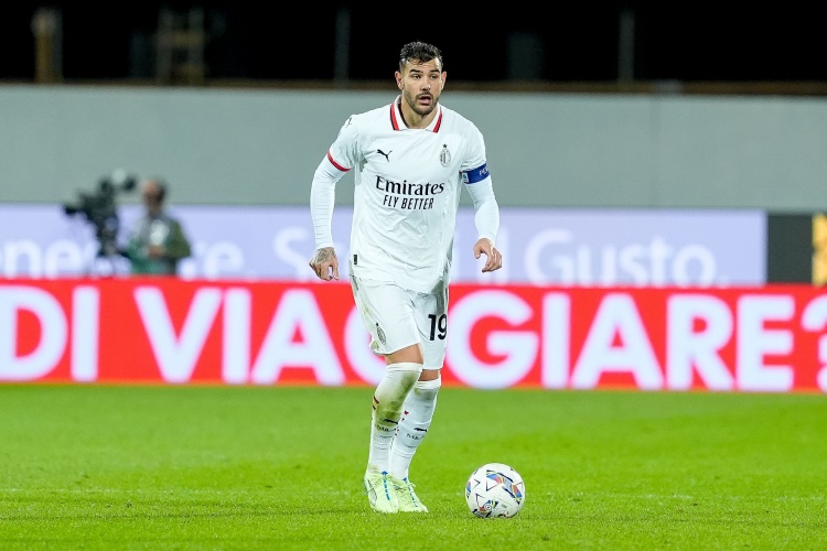 米體：特奧未來取決于跟教練關(guān)系&外界報價，不排除冬窗離隊可能