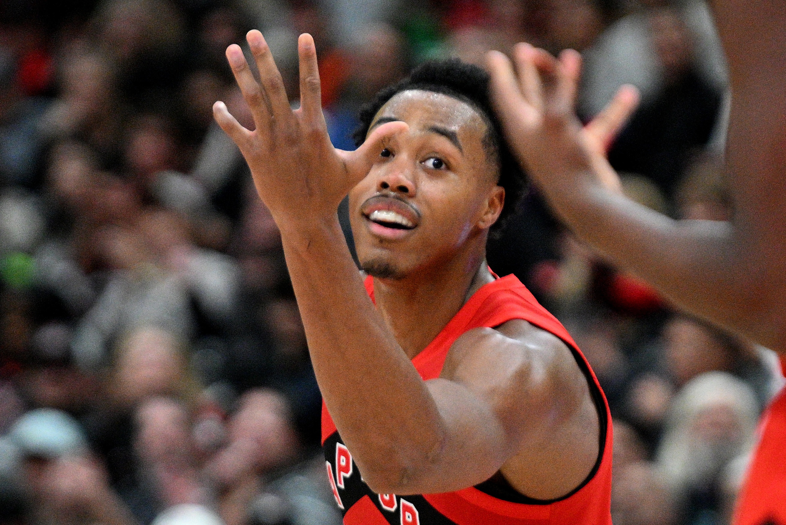 巴恩斯談猛龍隊(duì)氛圍:我們的化學(xué)反應(yīng)太棒了 彼此之間非常信任