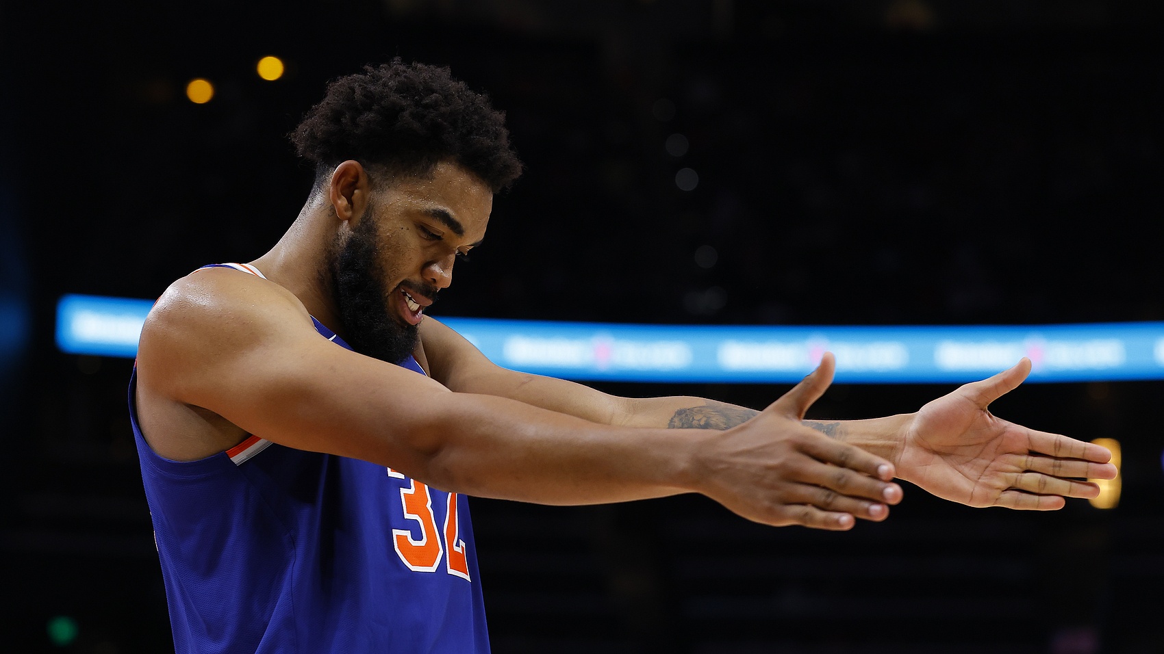 夏普:不懂為何森林狼進西決后交易唐斯 后者比蘭德爾適合球隊