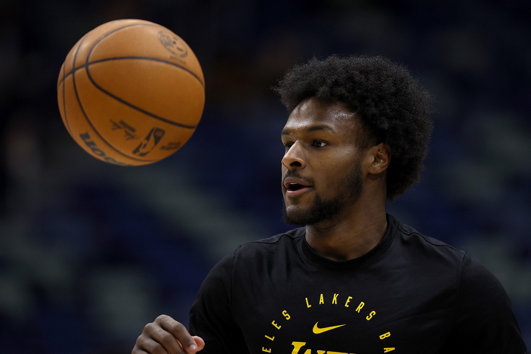 詹姆斯:看到布朗尼在G聯(lián)盟做回自己真是太棒了 他該為自己驕傲