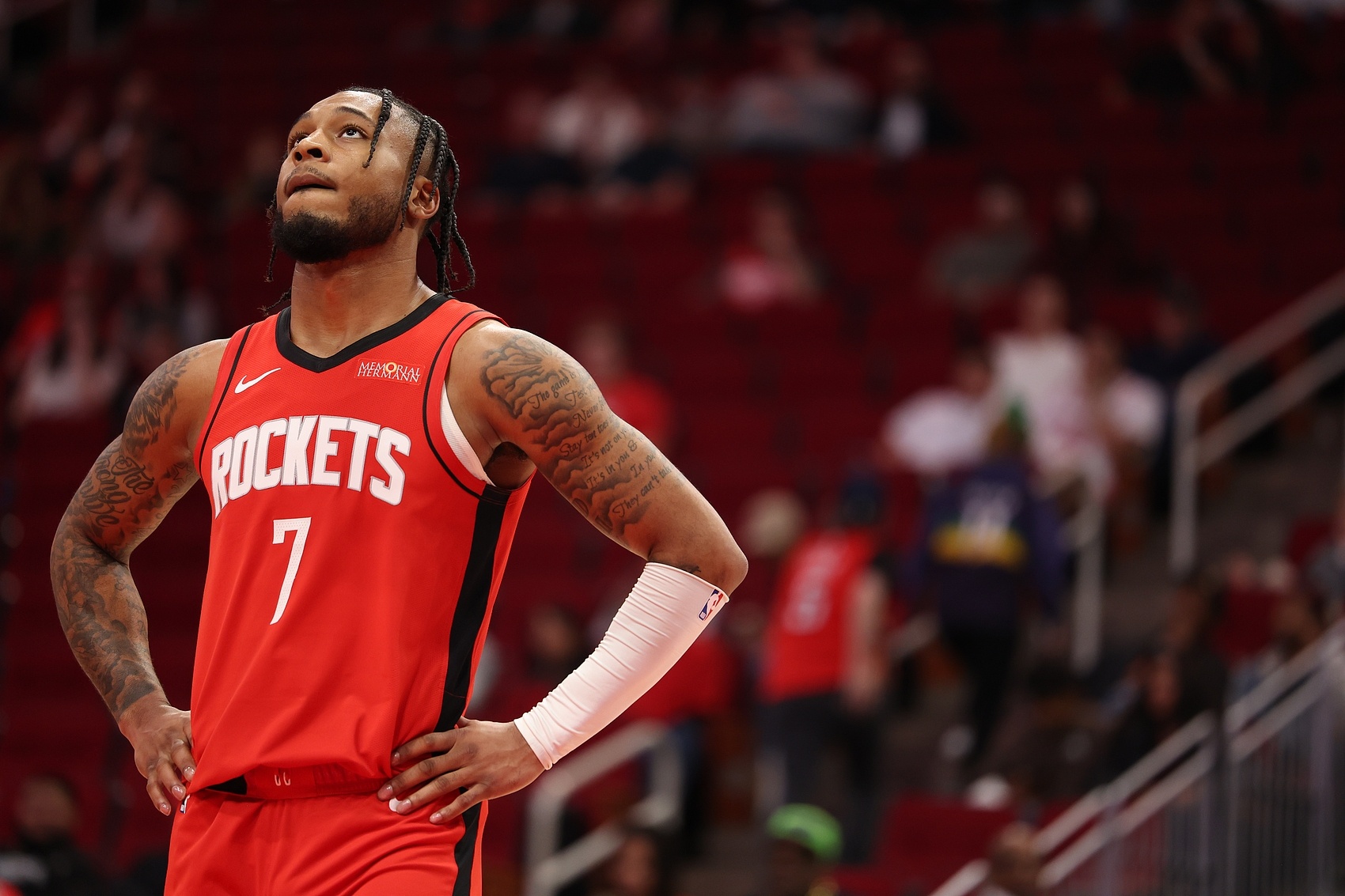 惠特摩爾:替補(bǔ)登場(chǎng)就是帶來(lái)能量 我獲得機(jī)會(huì)就會(huì)帶著自信去發(fā)揮